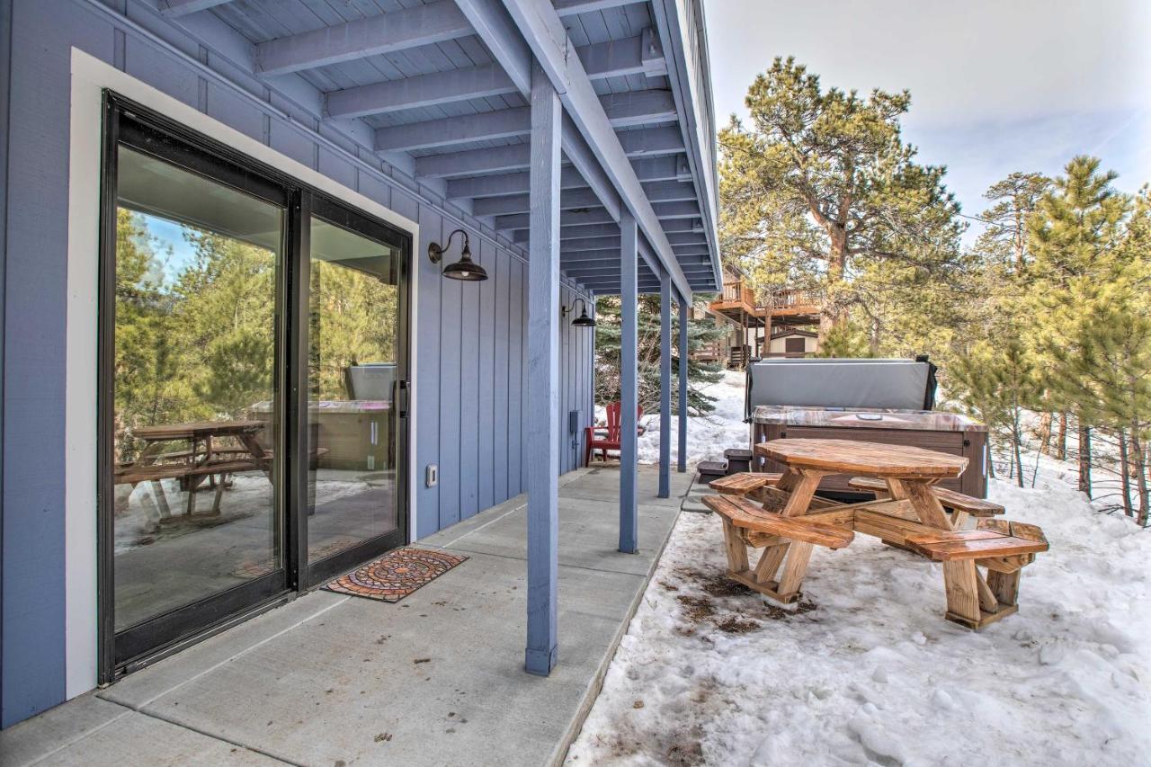 Luxe Updated Home With Grill And Hot Tub 4 Mi To Rmnp Estes Park Buitenkant foto